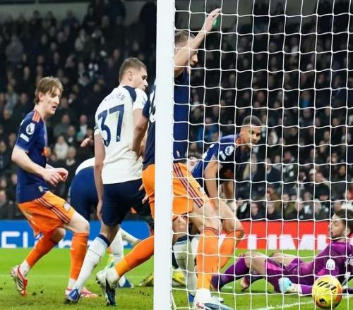 曼联迎萨卡,加盟在即,五将归队备,球盟会官方网站入口,球盟会体育官网,球盟会体育登录入口,球盟会官方登录平台