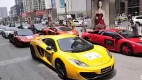 “2025年湖北小篮球超级联赛总决赛十堰启幕，首日售出5000票点燃夏日消费热潮”