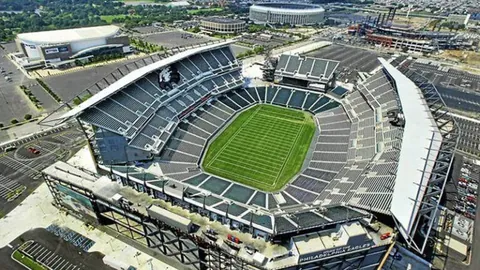 荣耀瞬间！热苏斯再现经典卡卡式庆祝，复出生涯首球惊艳全场